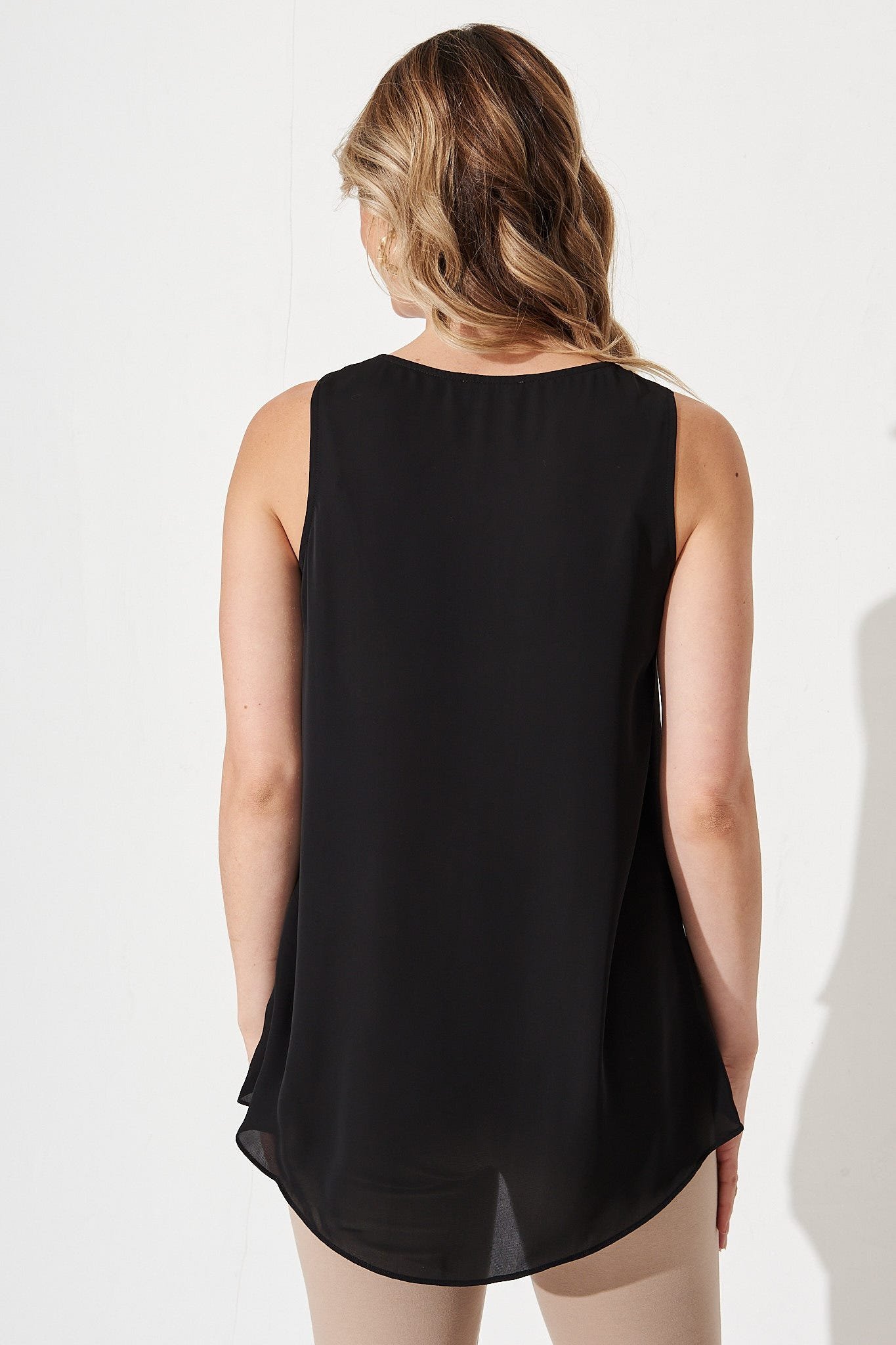 Top In Black - Image 5