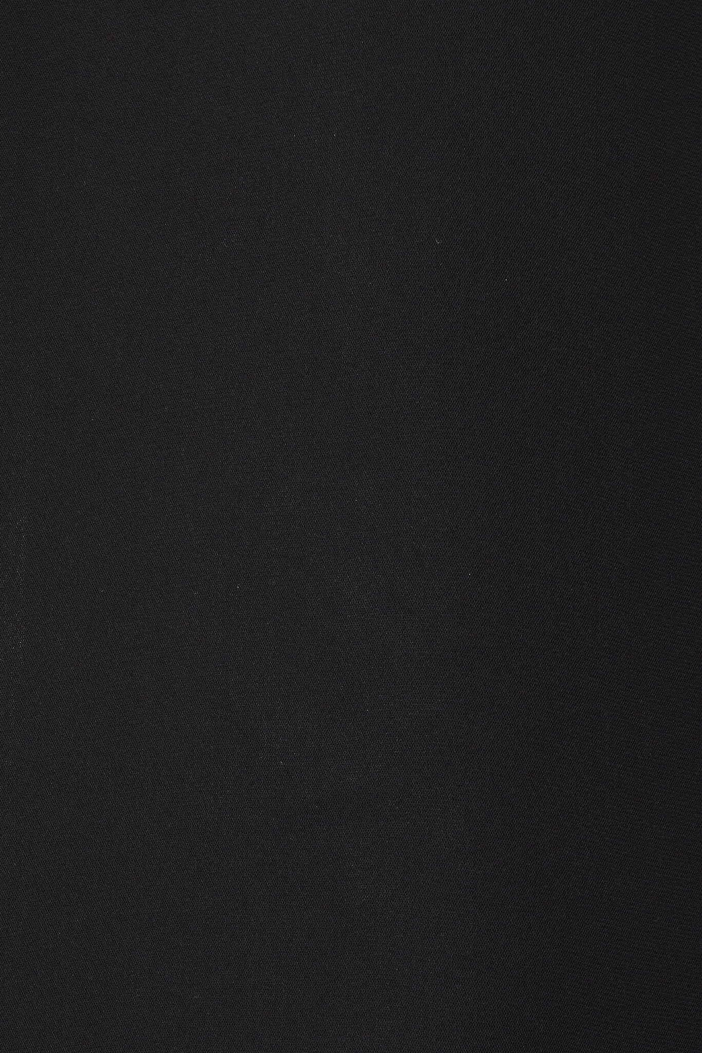 Top In Black - Image 7