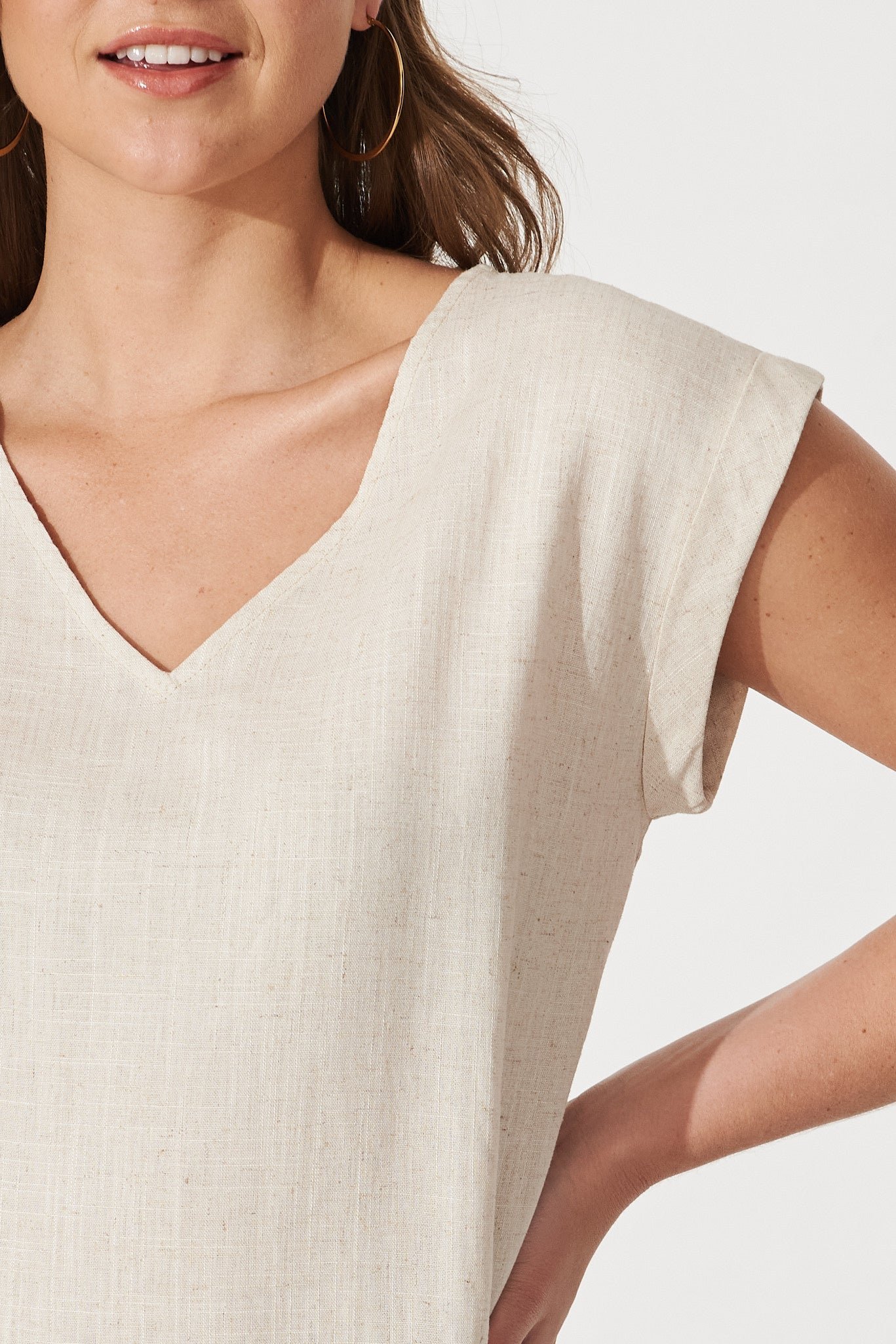 Top In Oatmeal Linen Blend - Image 6
