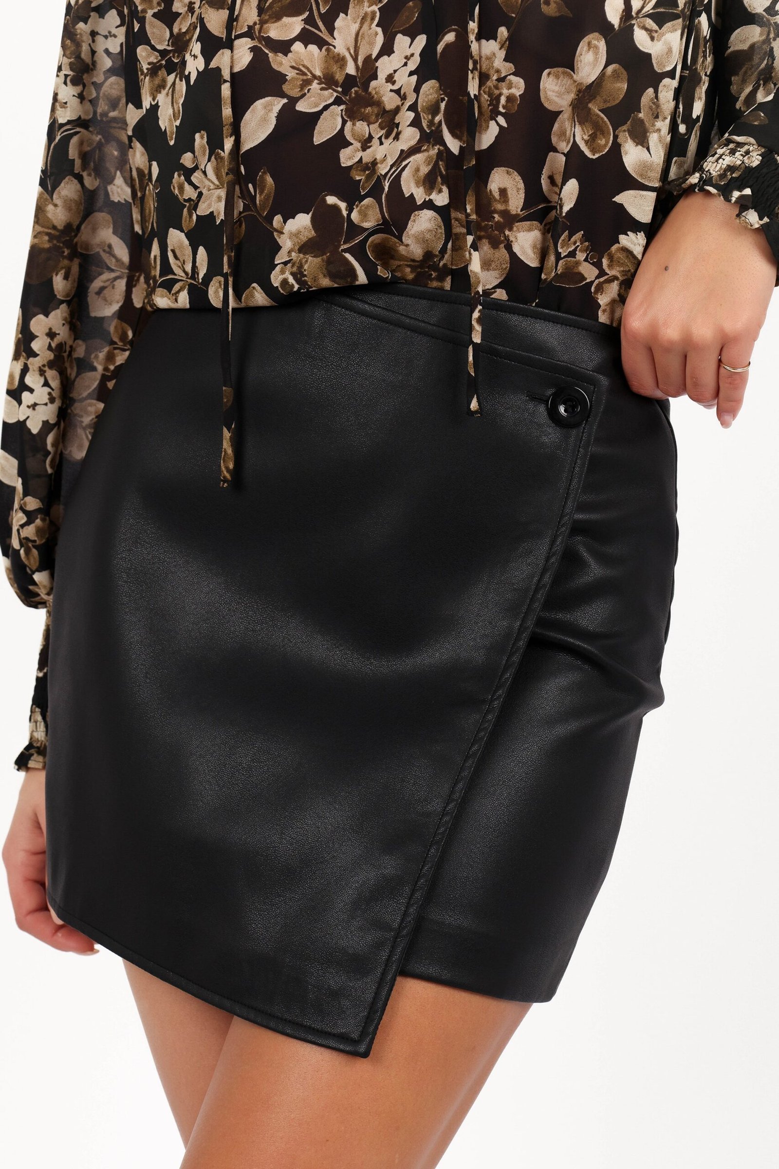 Faux Leather Mini Skirt - Black - Image 2